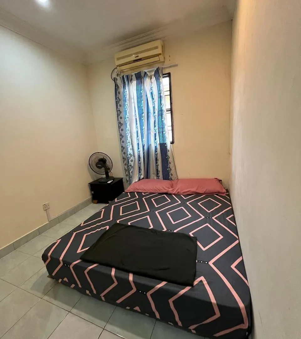 Hani Mawaddah Homestay Seksyen 7 Σαχ Αλάμ Μαλαισία
