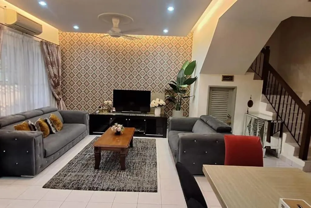 Σπίτι διακοπών Hani Mawaddah Homestay Seksyen 7 Σαχ Αλάμ