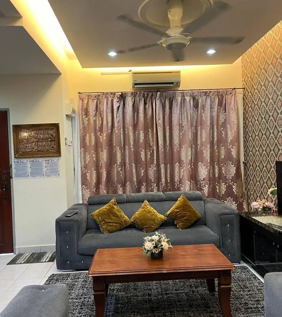 Hani Mawaddah Homestay Seksyen 7 샤알람 펜션