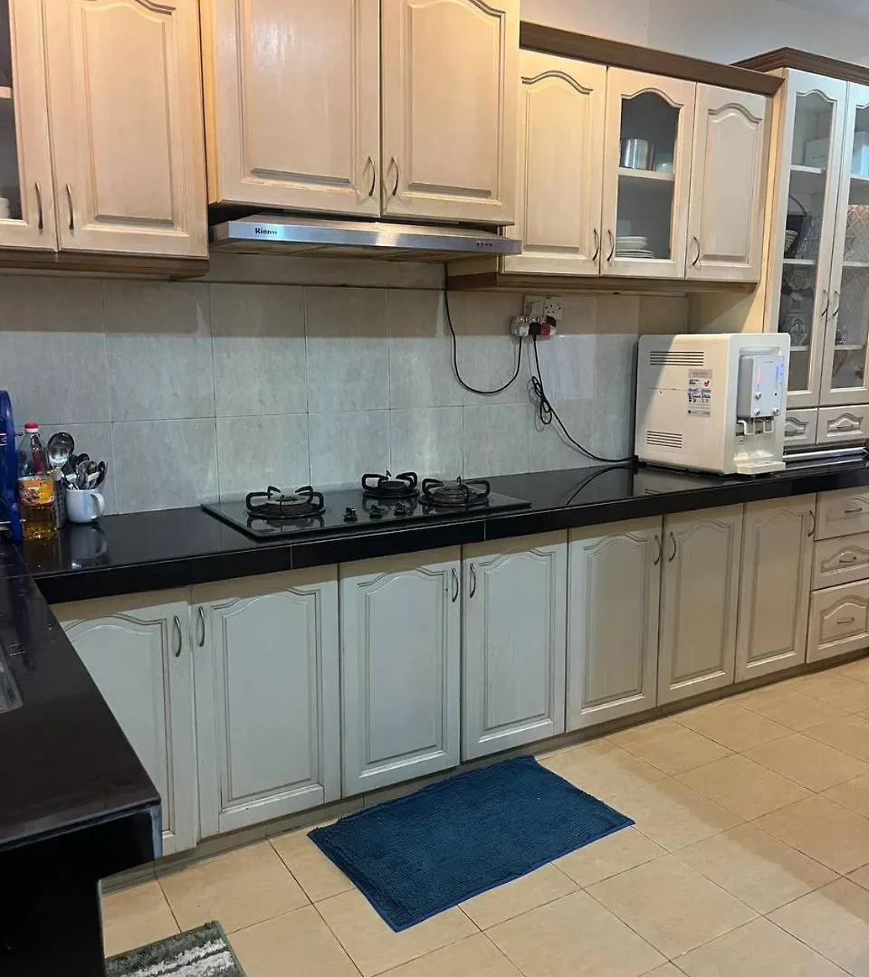 Hani Mawaddah Homestay Seksyen 7 샤알람 펜션